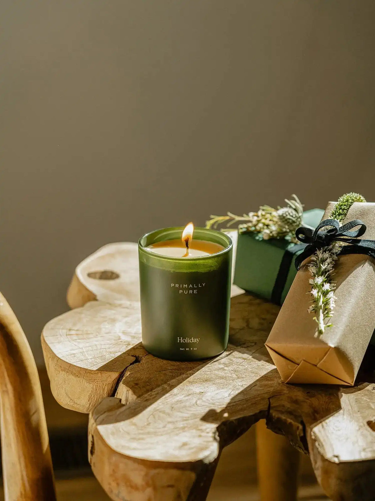 Holiday Candle (Medium)